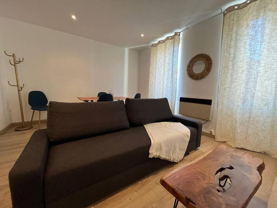 Apartment Proche Du Village Et De La Leucate
